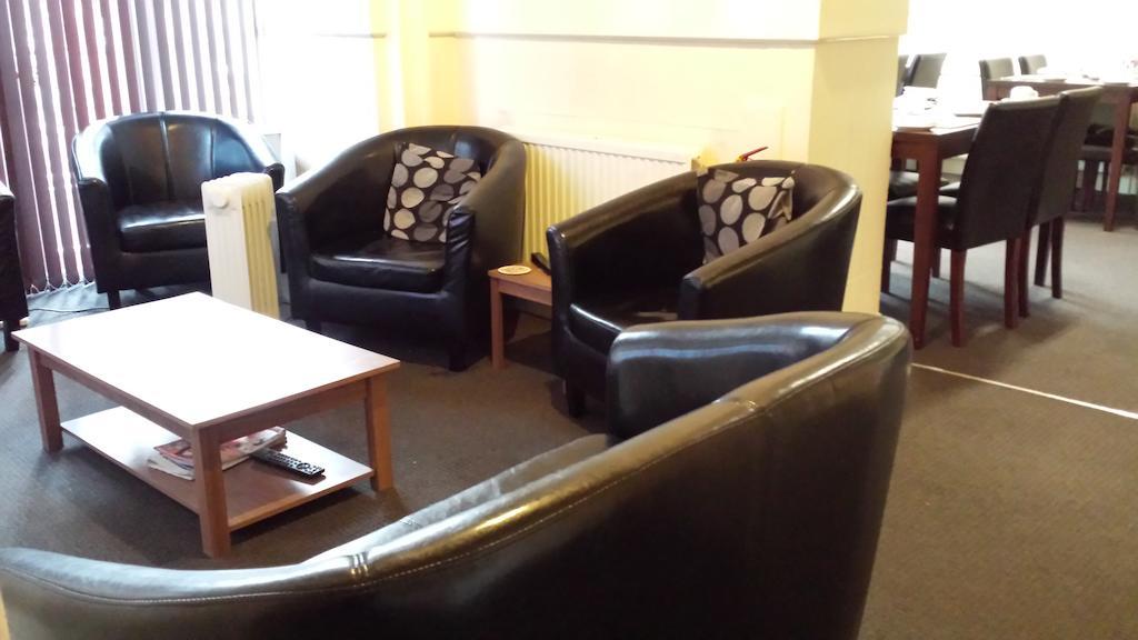 Mount Guest House Denton  Esterno foto