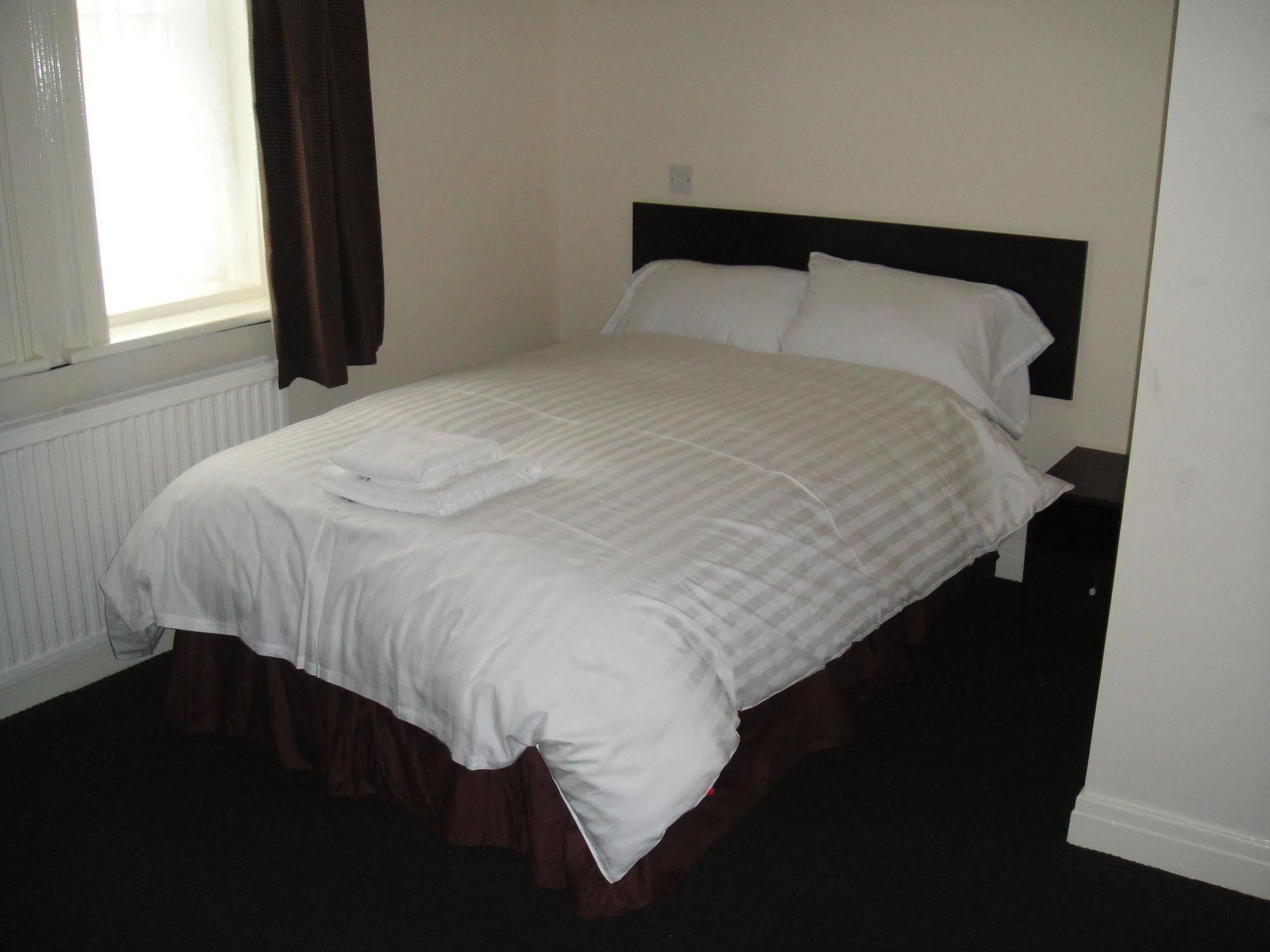 Mount Guest House Denton  Esterno foto